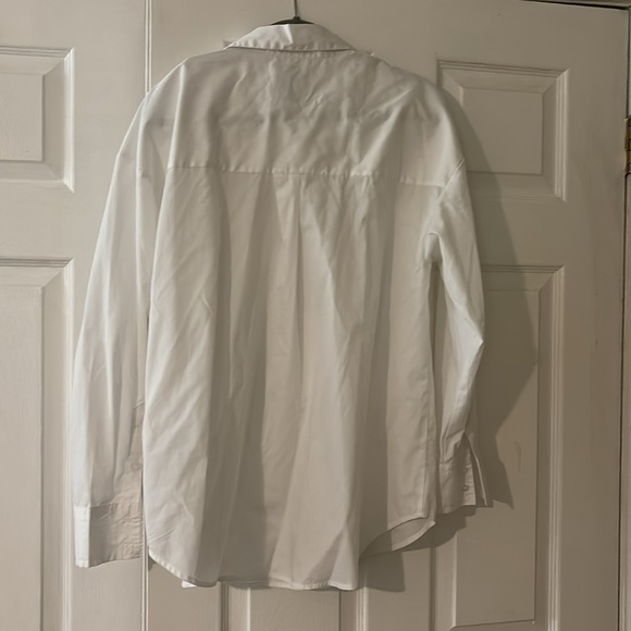 Abercrombie oversized white button down - Picture 4 of 5